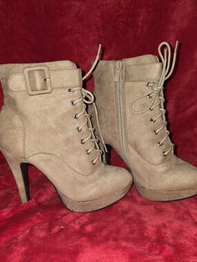 Platform Lace-Up Ankle Boots in Taupe